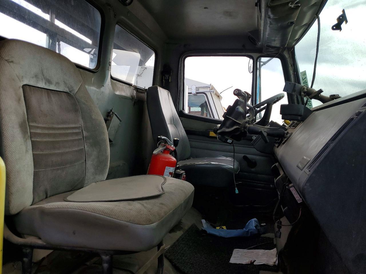 1997 Freightliner Cascadia ROLL-OFF Container Truck