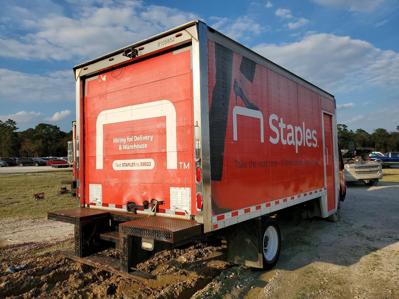 2017 Hino 195 BOX Truck