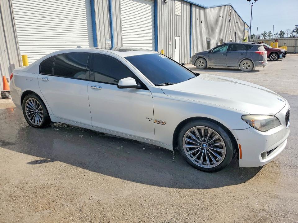 2009 BMW 750 li