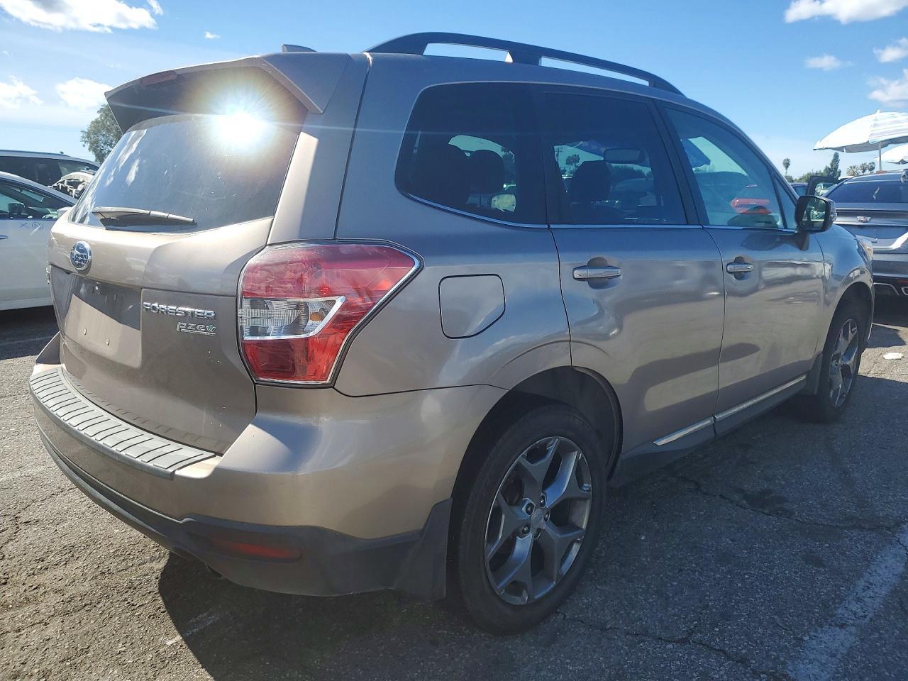 2016 Subaru Forester 2.5i Touring