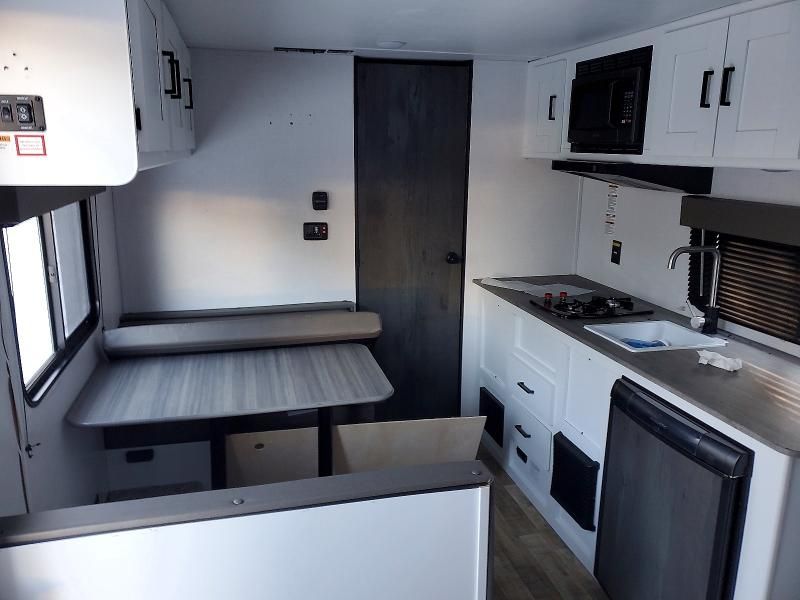 2022 Keystone Hideout Camper