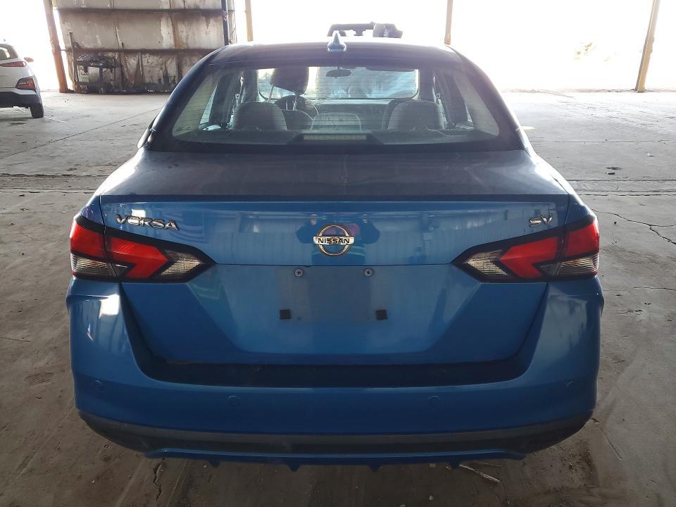 2021 Nissan Versa sv