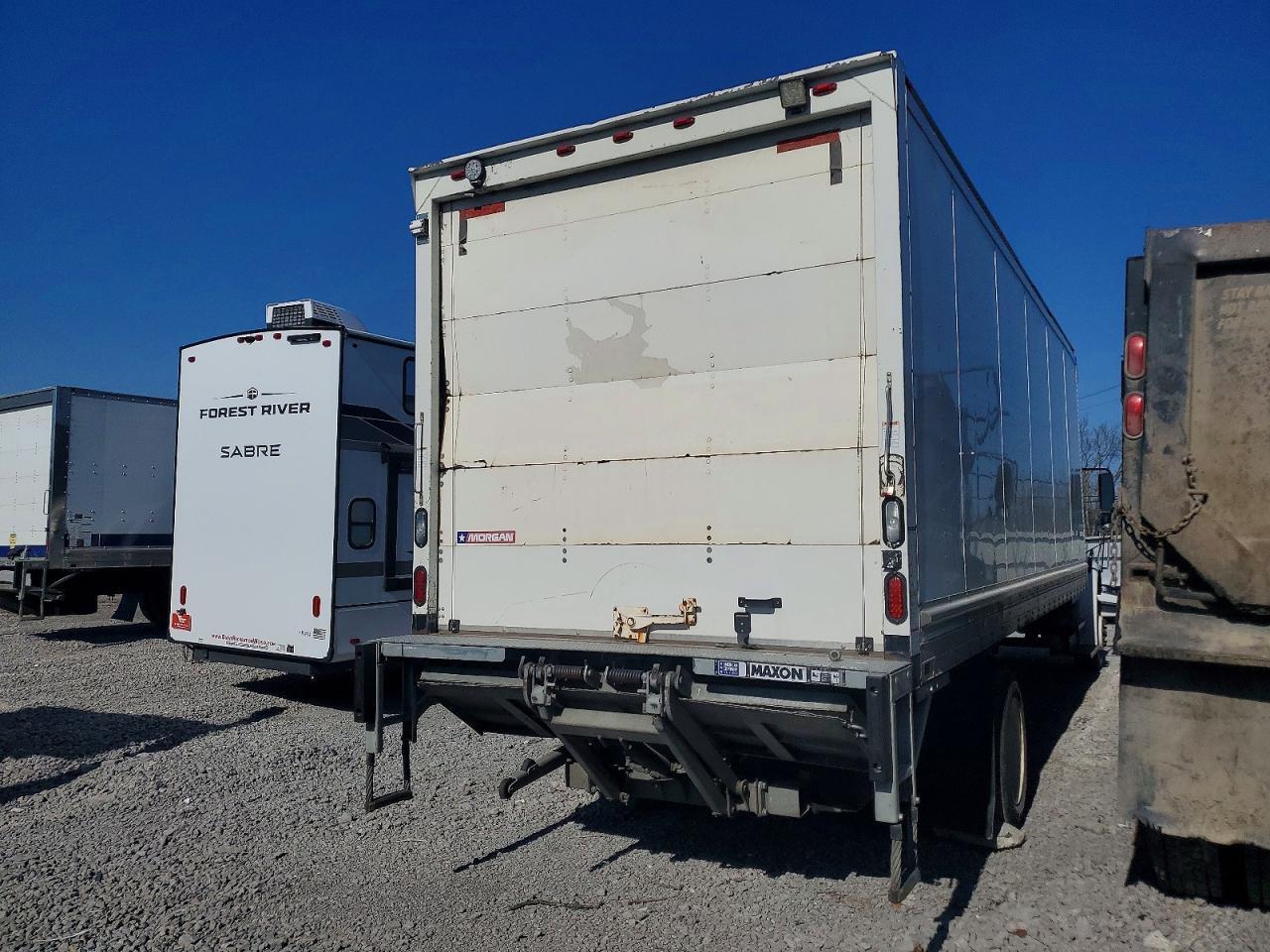 2012 Freightliner Business Class M2 BOX Truck