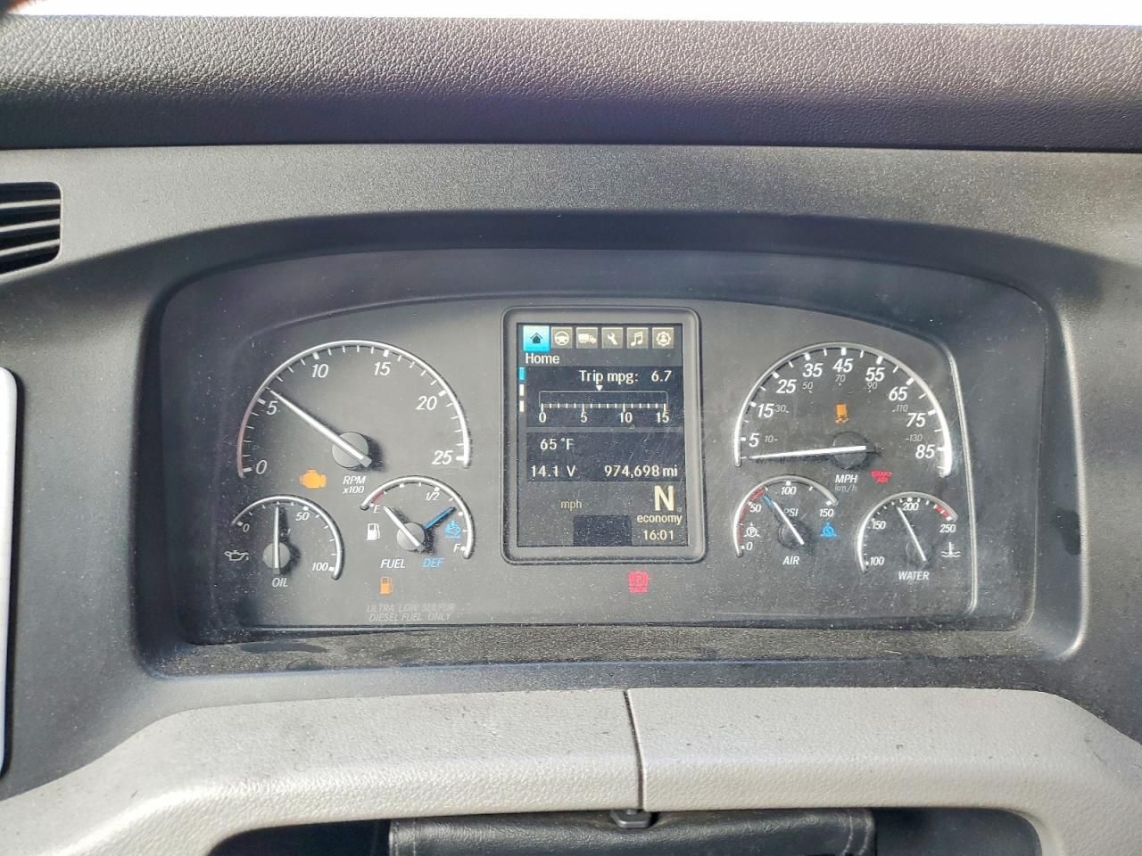 2019 Freightliner Cascadia 1-Semi Truck