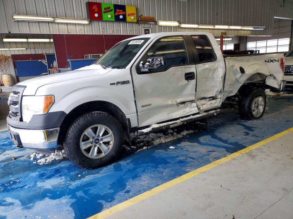 2013 Ford F150 Super cab