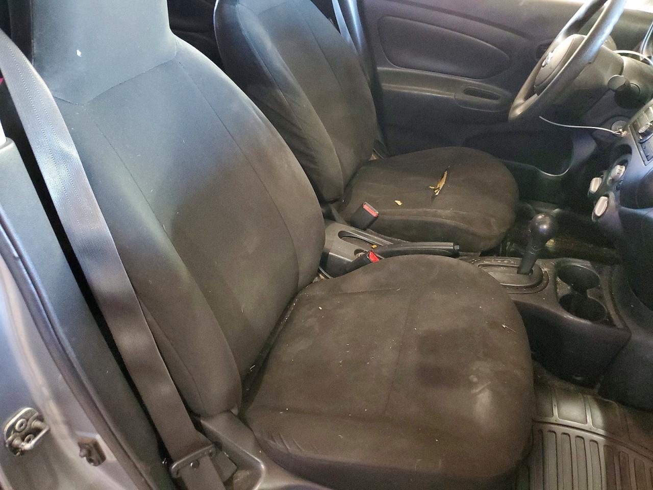 2014 Nissan Versa s
