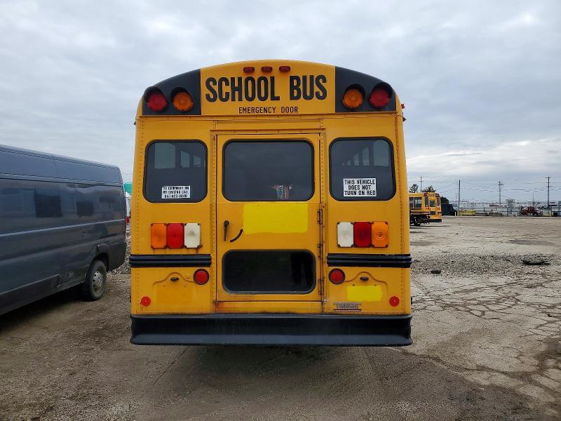 2011 Thomas SAF-T-LINER HDX-School Bus