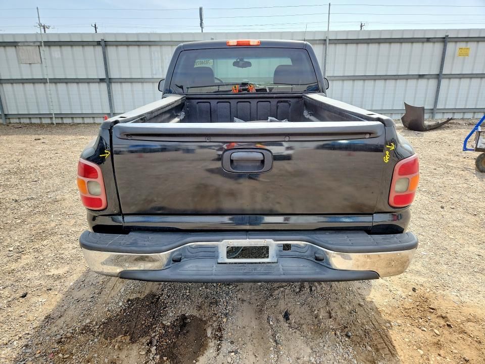 2003 Chevrolet Silverado C1500