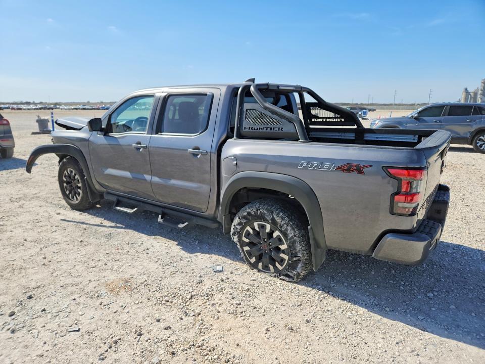 2023 Nissan Frontier s