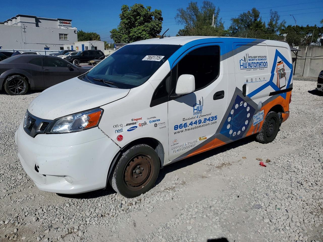 2017 Nissan NV200 2.5S