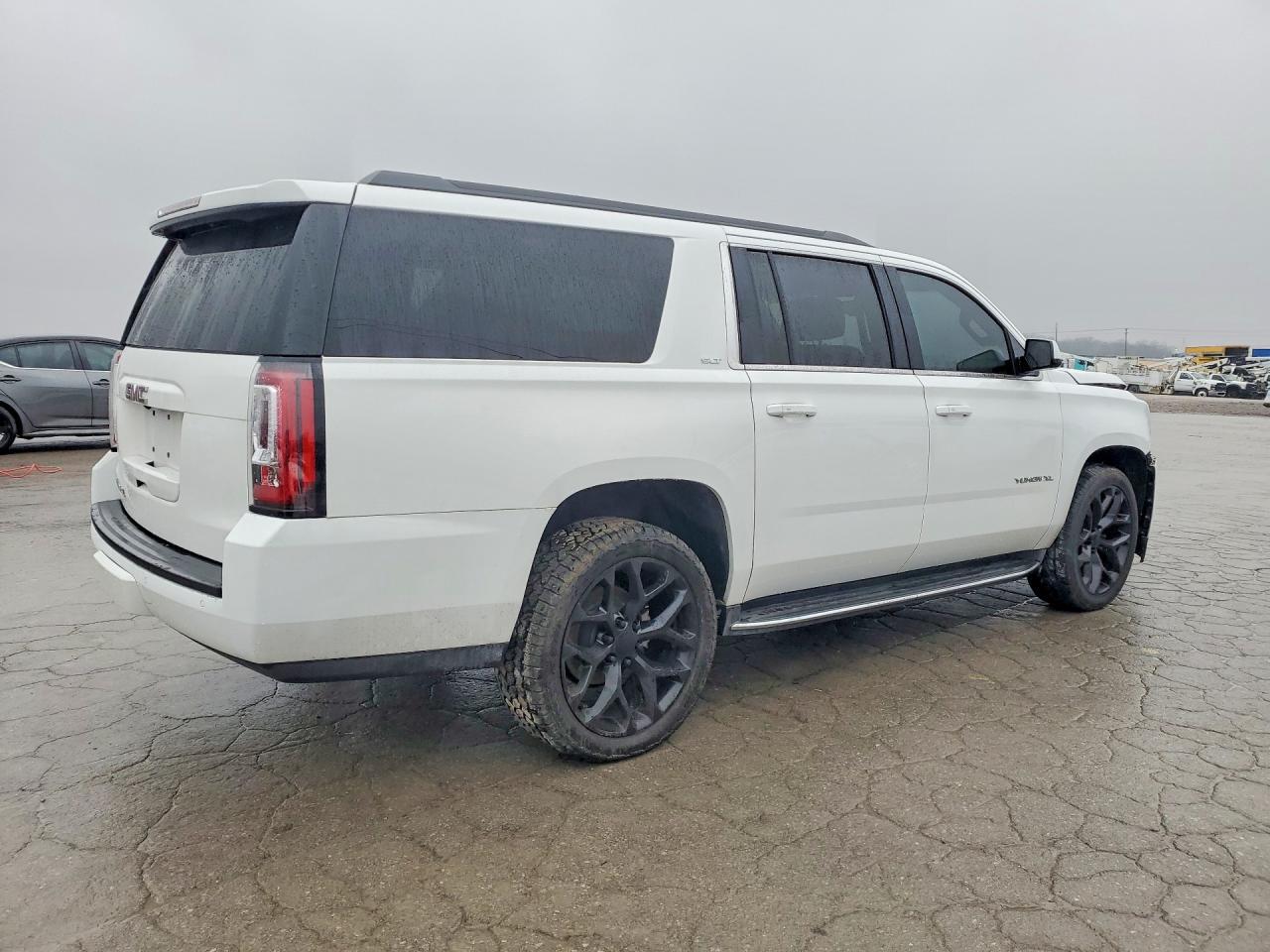 2017 GMC Yukon xl C1500 slt
