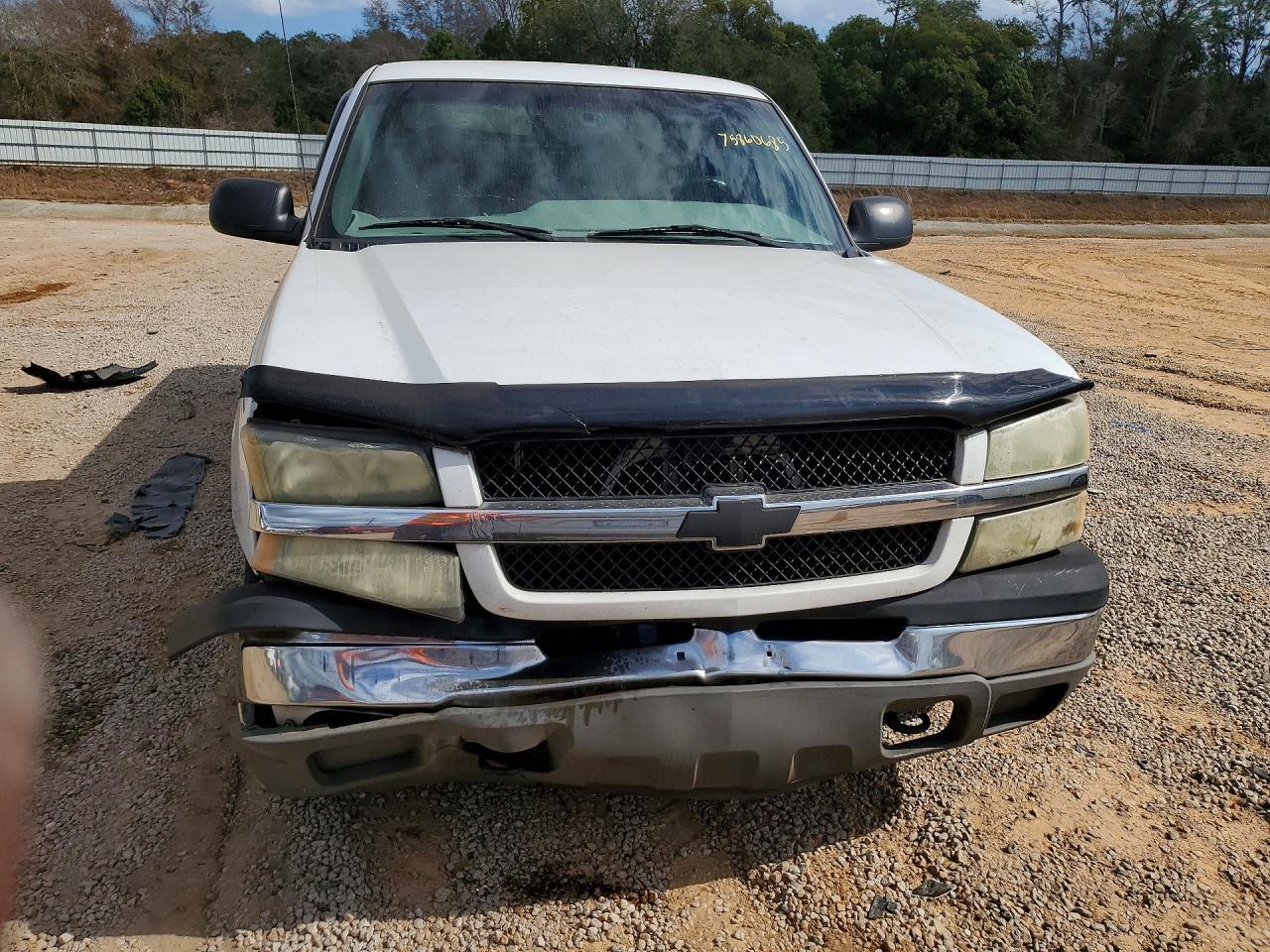 2004 Chevrolet Silverado C1500
