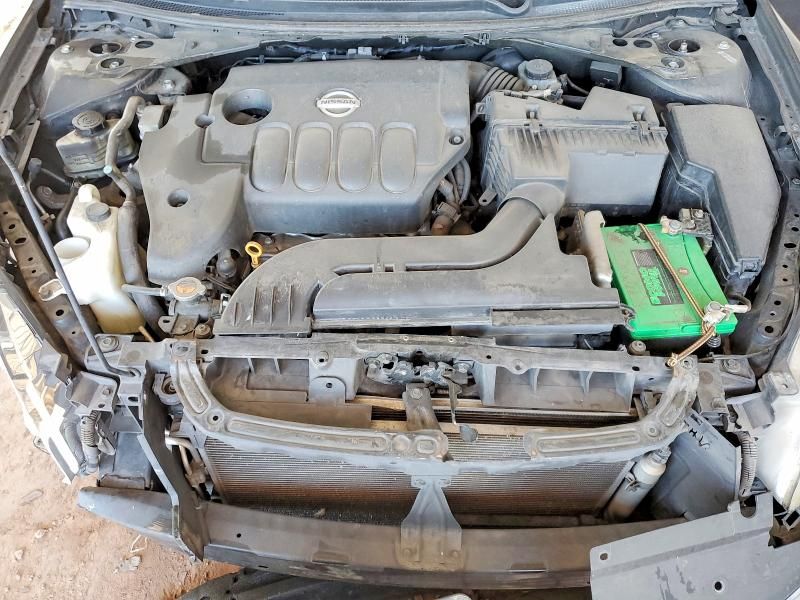 2012 Nissan Altima Base