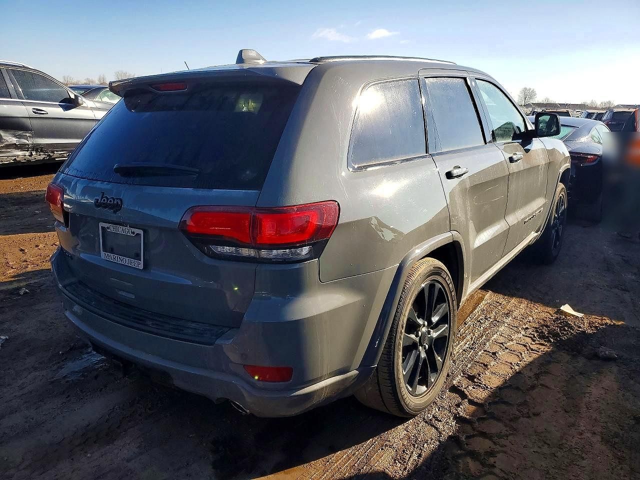2019 Jeep Grand Cherokee Laredo