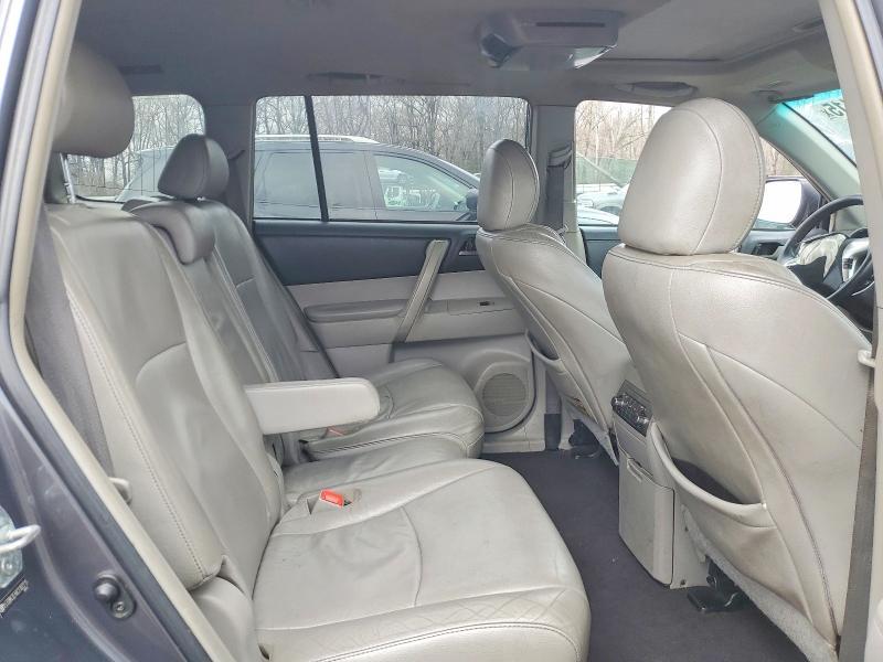 2012 Toyota Highlander
