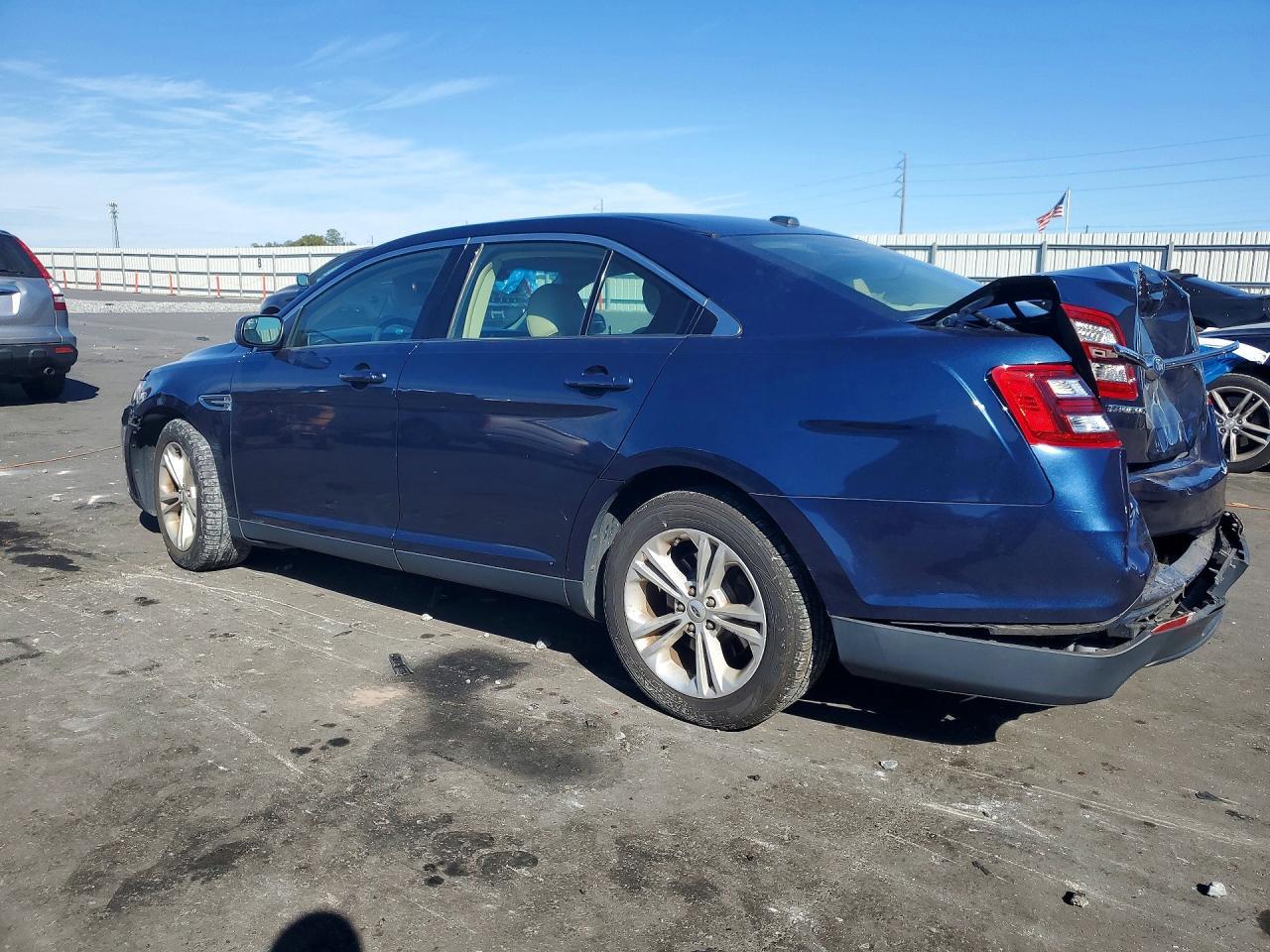 2016 Ford Taurus sel