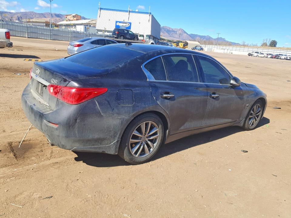 2014 Infiniti Q50 Premium
