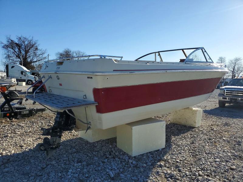 1984 Larson Boat