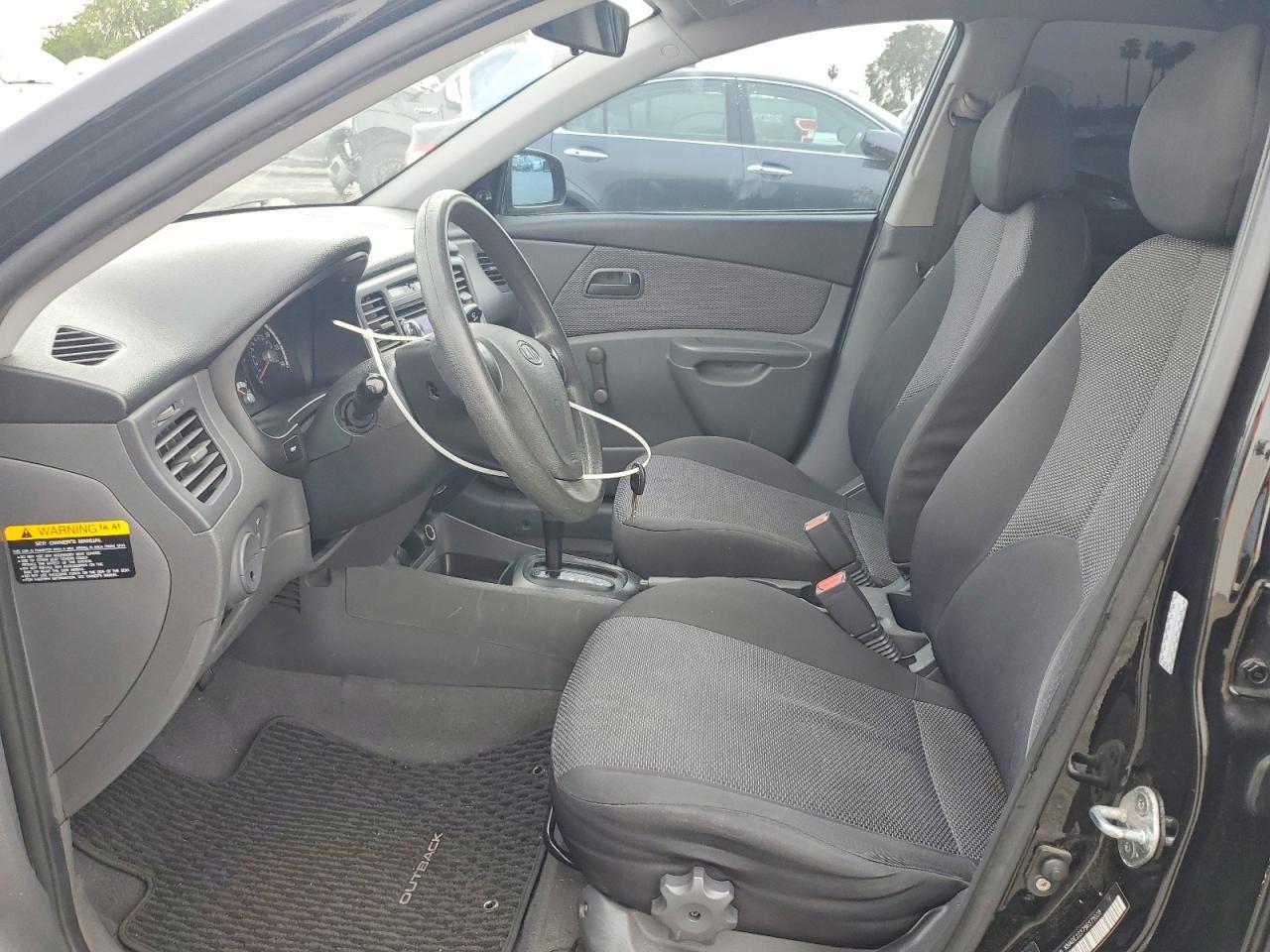2009 KIA Rio Base
