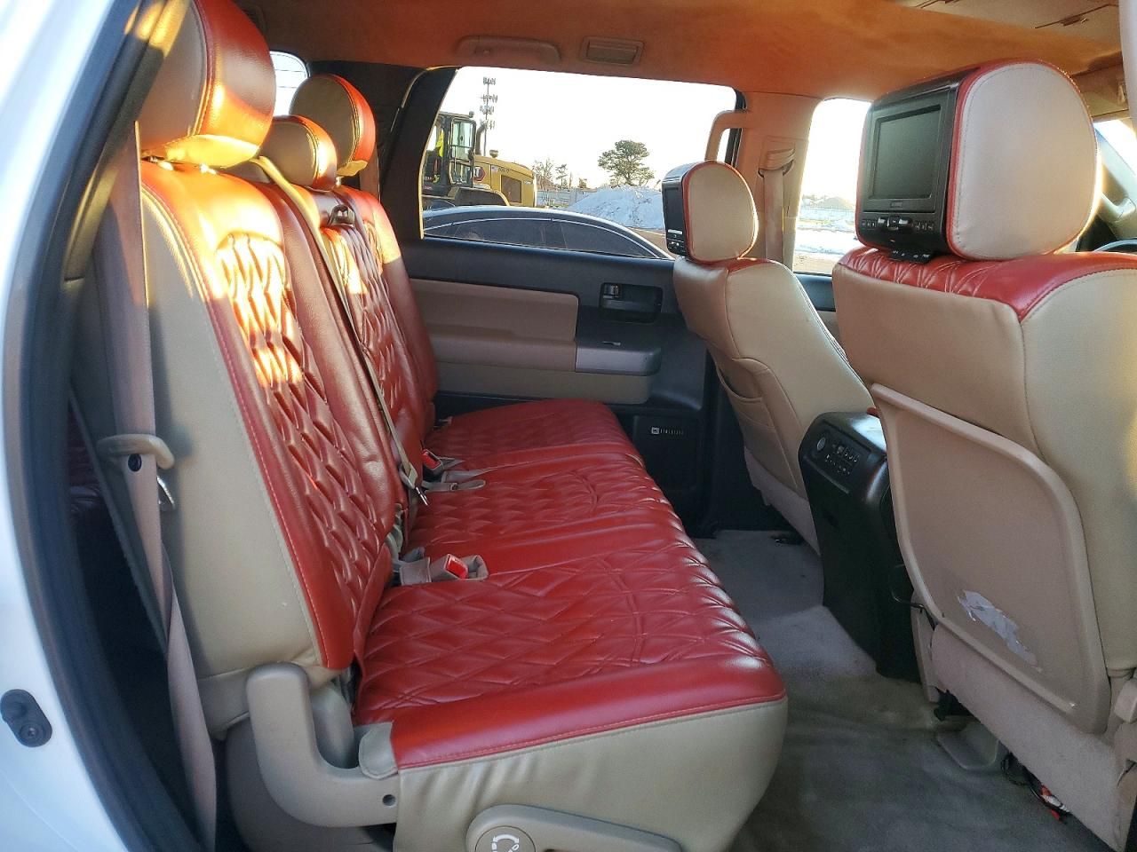 2009 Toyota Sequoia SR5