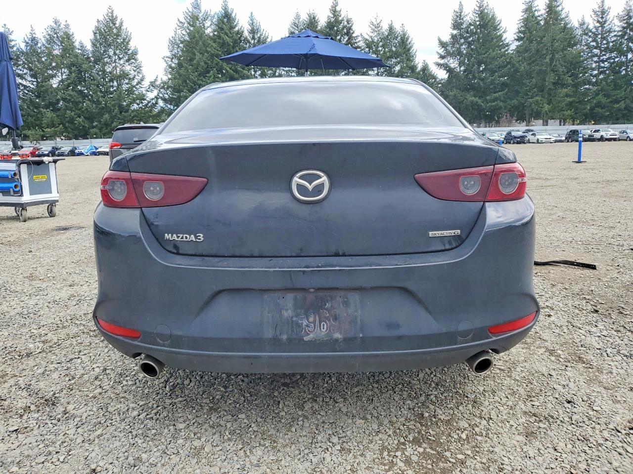 2021 Mazda 3 Select