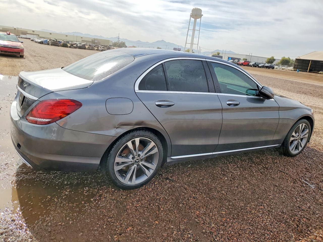 2020 Mercedes-Benz C300