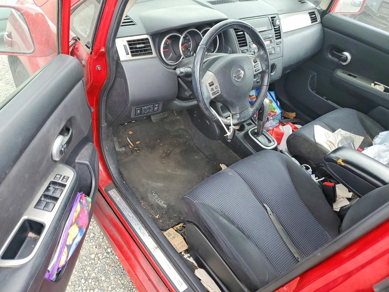 2012 Nissan Versa s