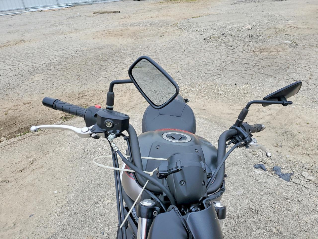2025 Kawasaki EN650 D