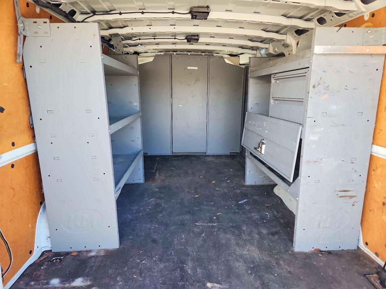 2015 Nissan NV 1500 Utility / Service Van