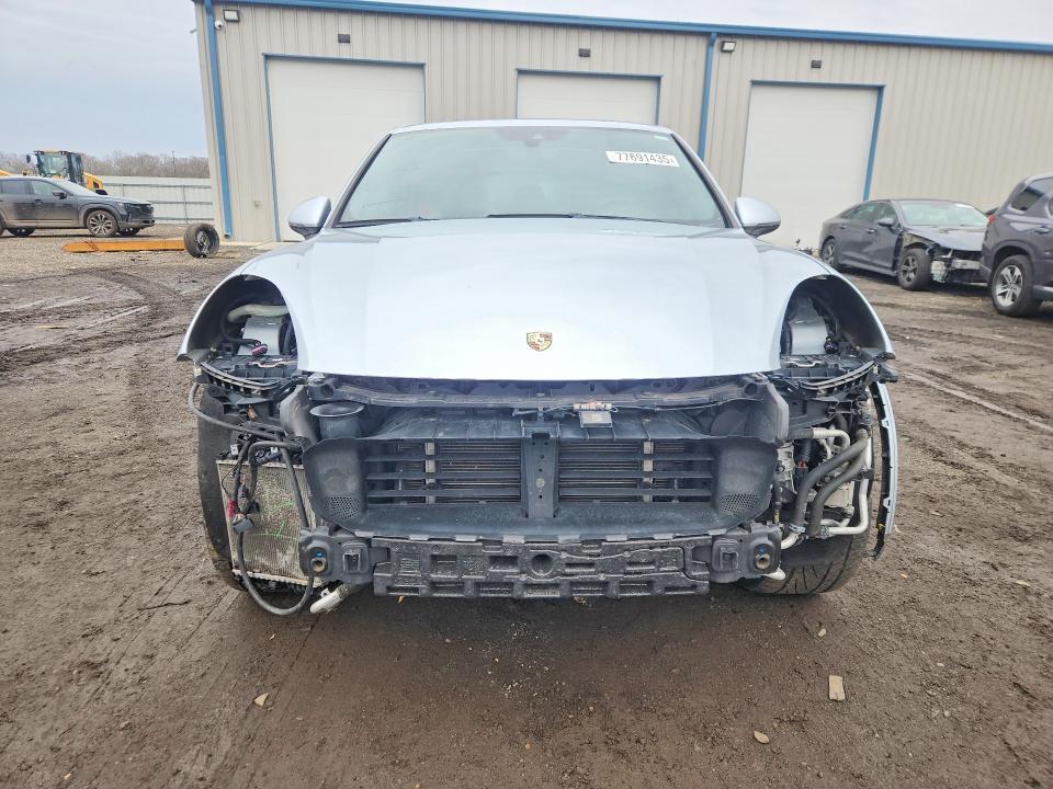 2017 Porsche Cayenne se Hybrid Platinum