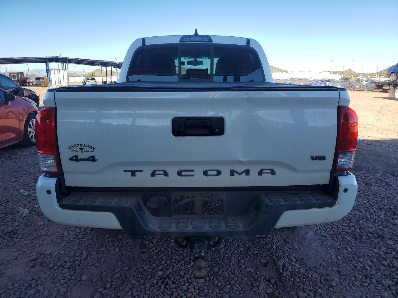 2016 Toyota Tacoma TRD Sport
