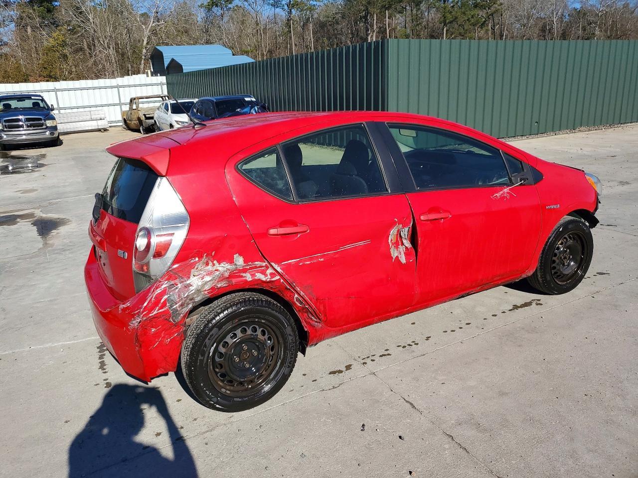 2013 Toyota Prius c