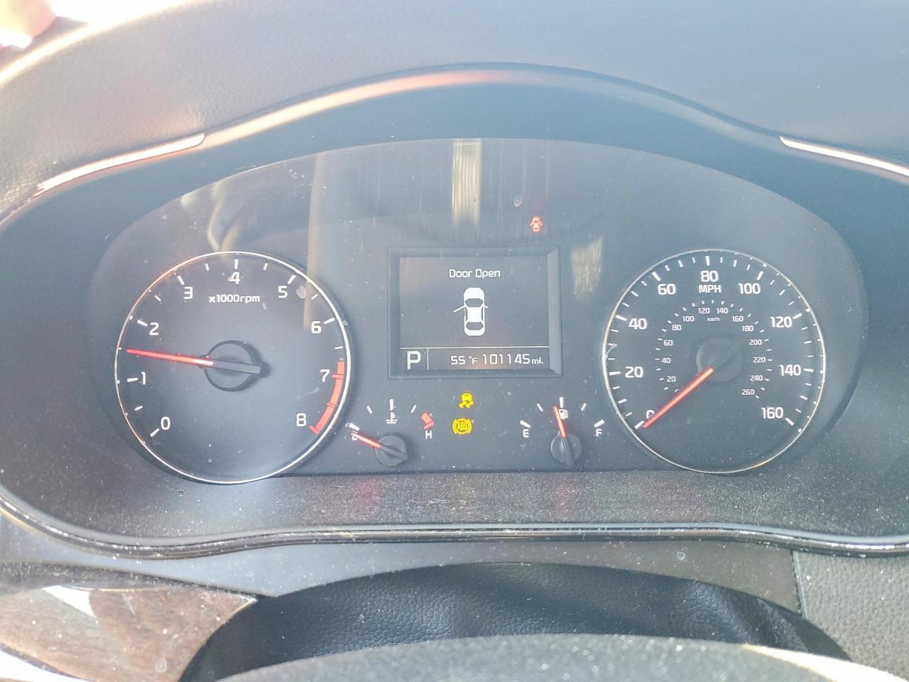 2015 KIA Cadenza Premium