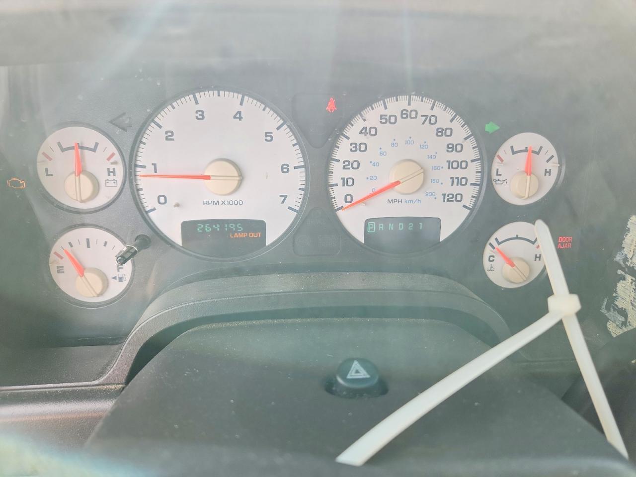 2004 Dodge RAM 1500 ST