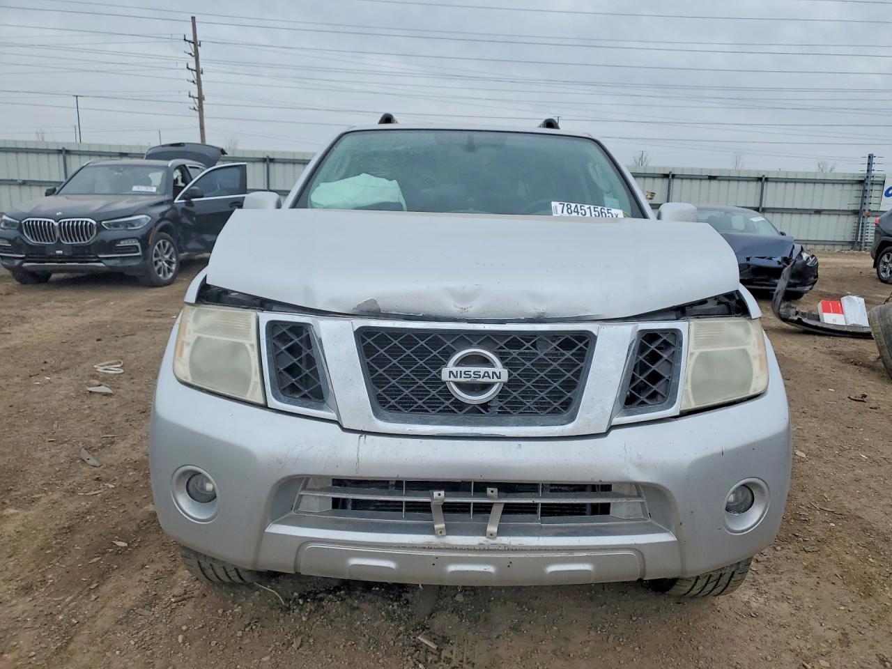 2010 Nissan Pathfinder s