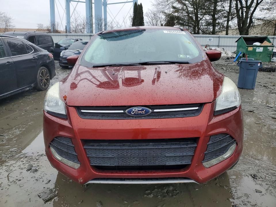 2014 Ford Escape se