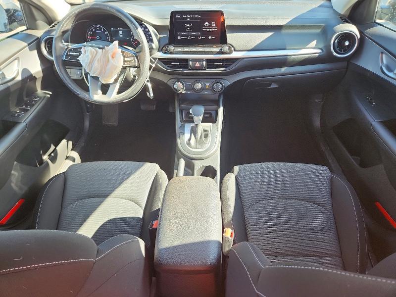 2022 KIA Forte fe