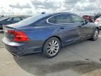 2017 Volvo S90 T6 Momentum