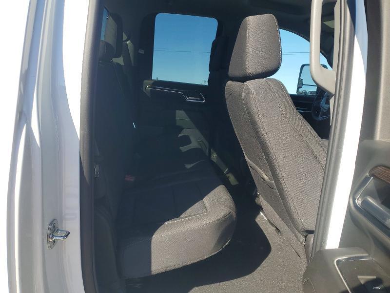 2025 GMC Sierra K2500 SLE