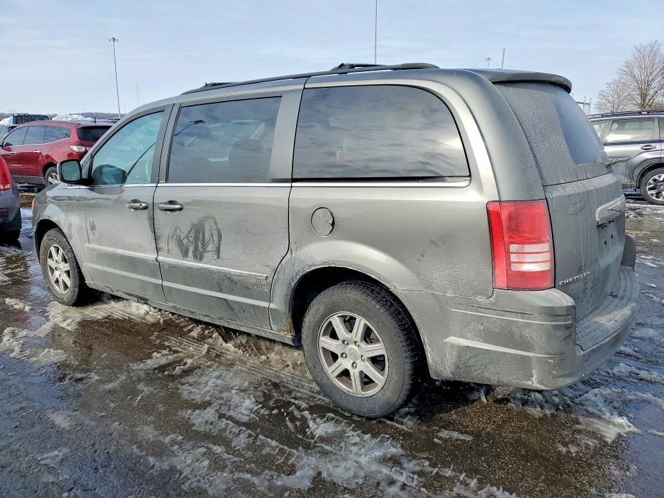 2010 Chrysler Town & Country Touring