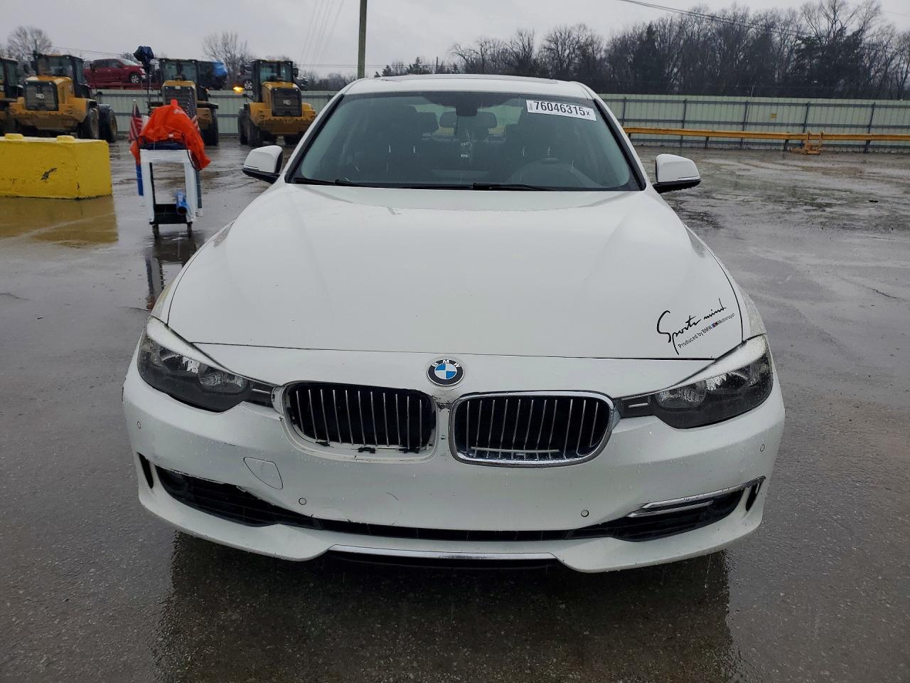 2015 BMW 328 i