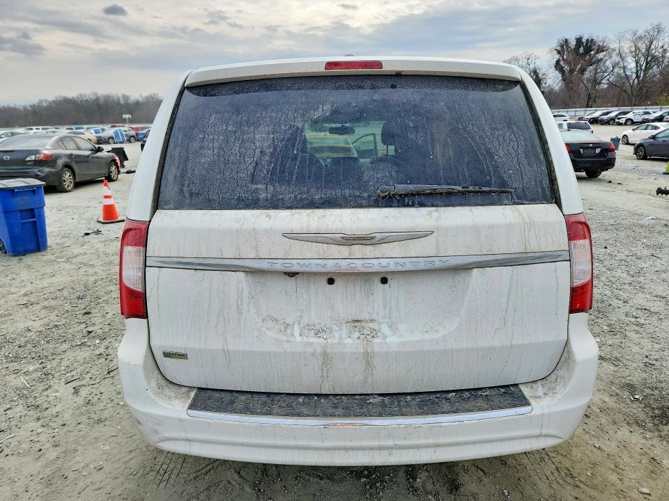 2014 Chrysler Town & Country Touring