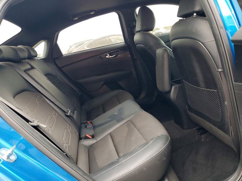 2024 KIA Forte gt Line