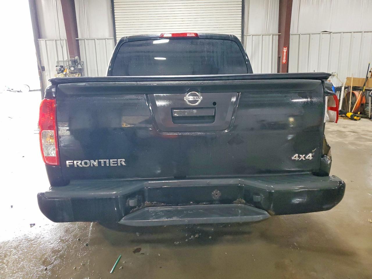 2017 Nissan Frontier s