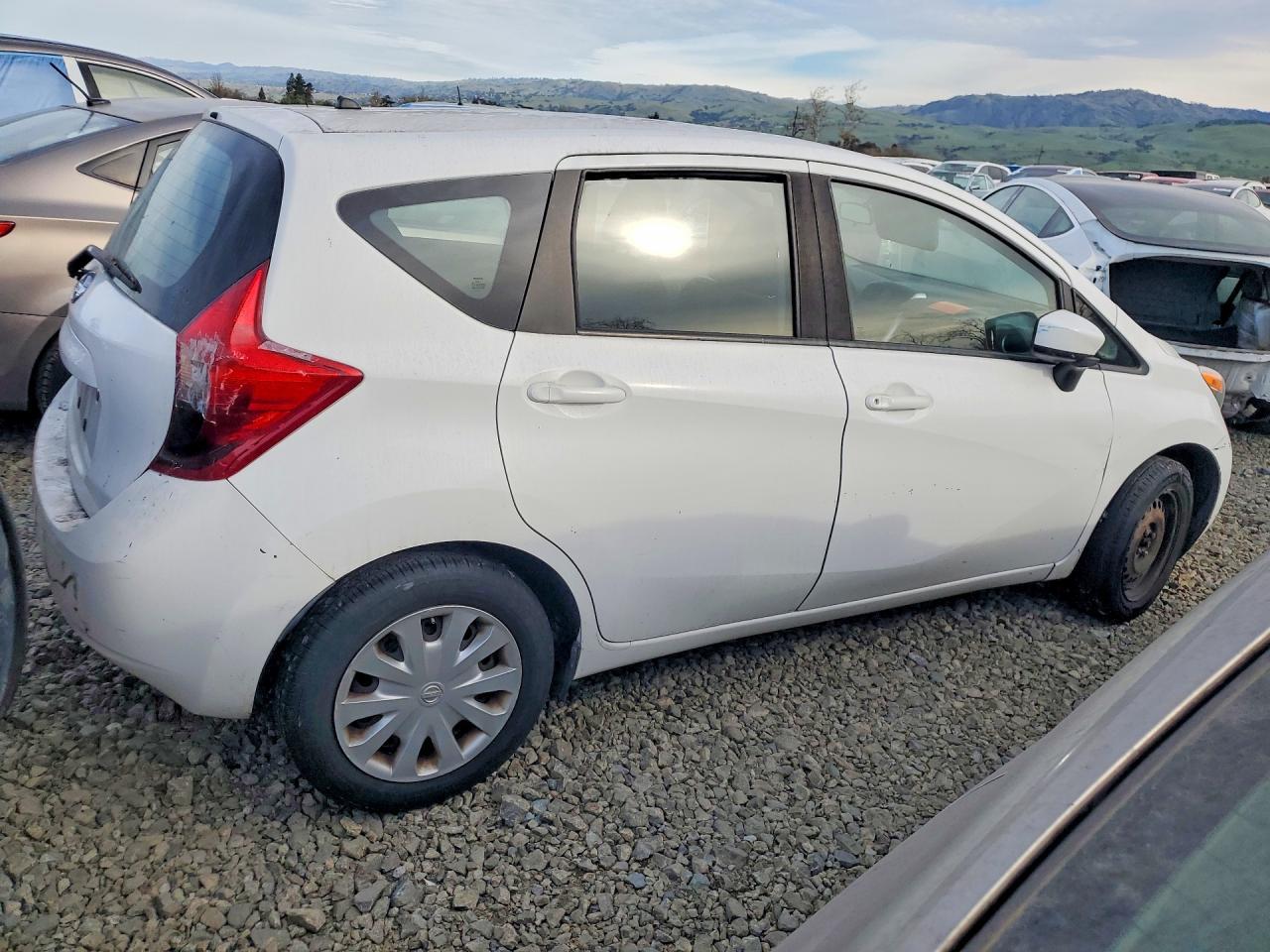 2016 Nissan Versa Note s