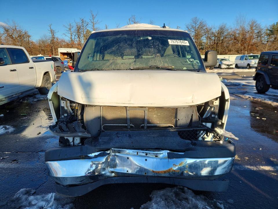 2017 Chevrolet Express G3500 LT