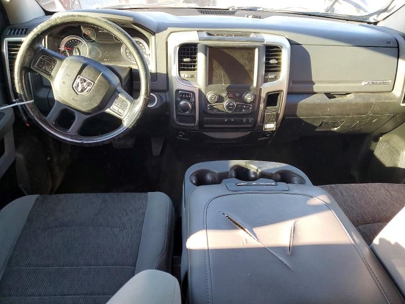 2017 Dodge Ram 1500 slt