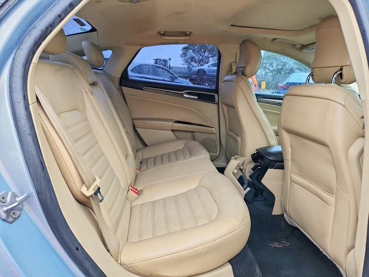 2014 Ford Fusion se Phev