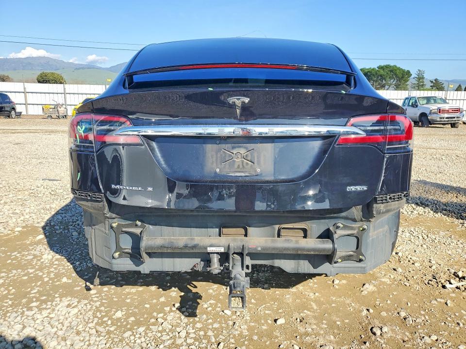 2017 Tesla Model x