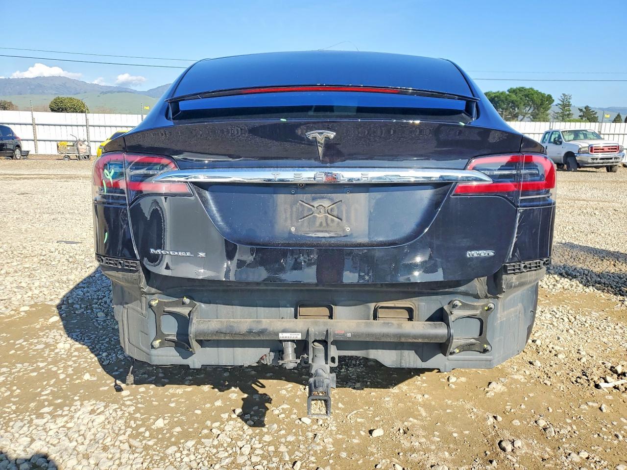 2017 Tesla Model x